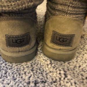 UGG Boots- Excellent Condition. Woman’s Sz 8